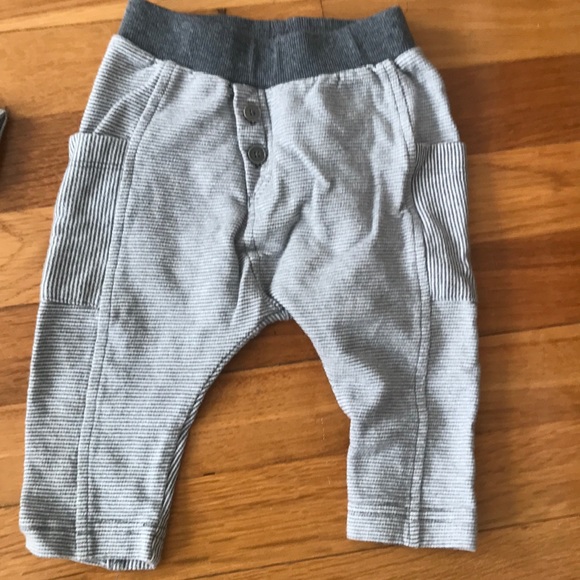 Two piece baby outfit - Picture 4 of 5